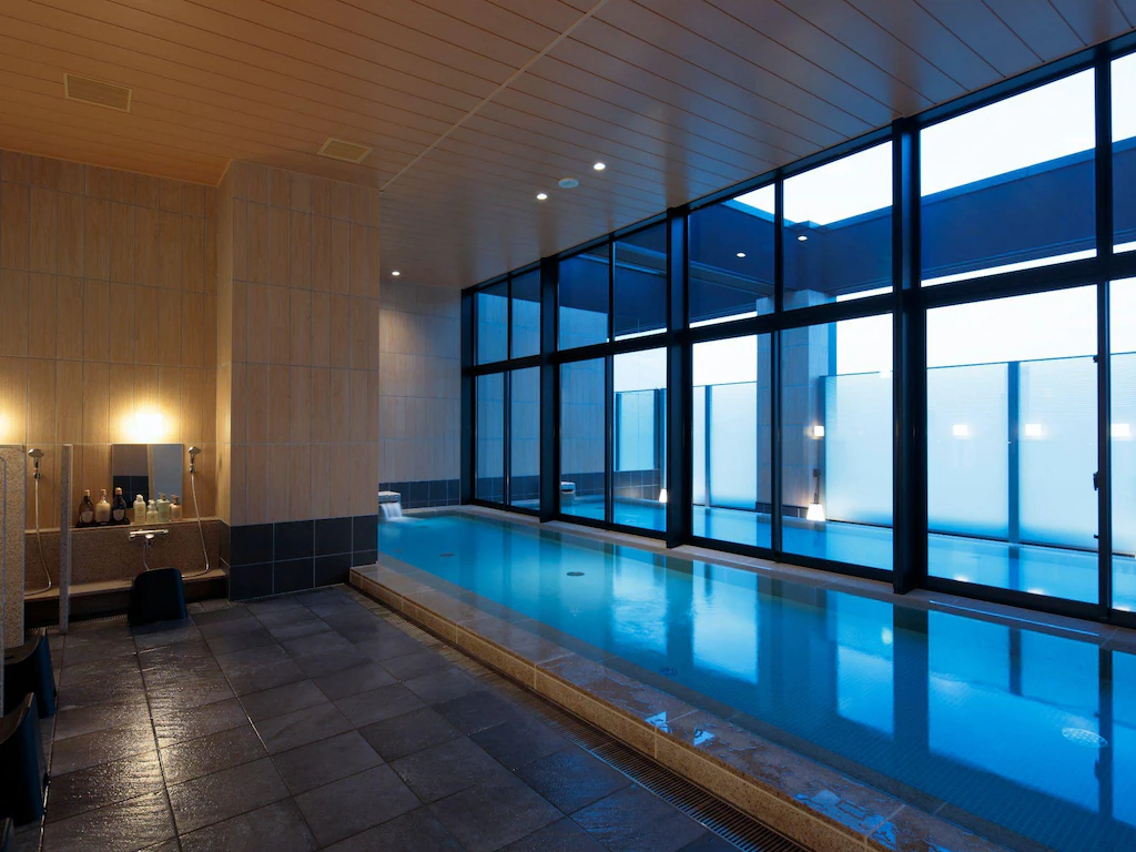 大阪難波光芒酒店 (Candeo Hotels Osaka Namba)