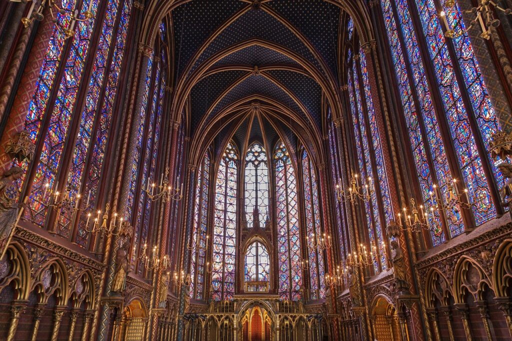 聖徒禮拜堂 (La Sainte-Chapelle)