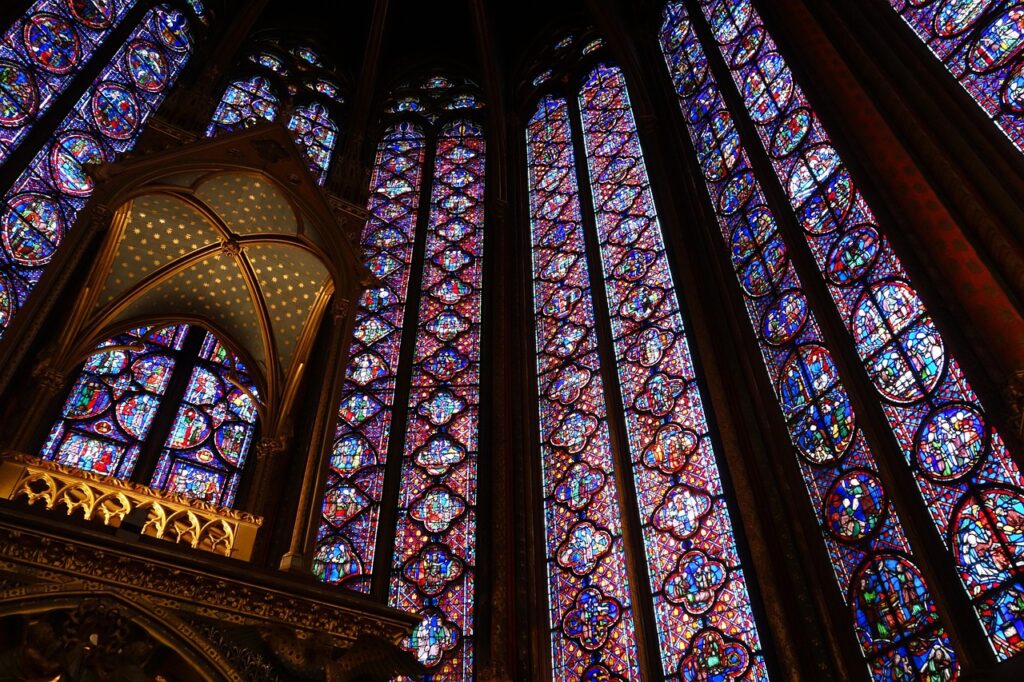 聖徒禮拜堂 (La Sainte-Chapelle)