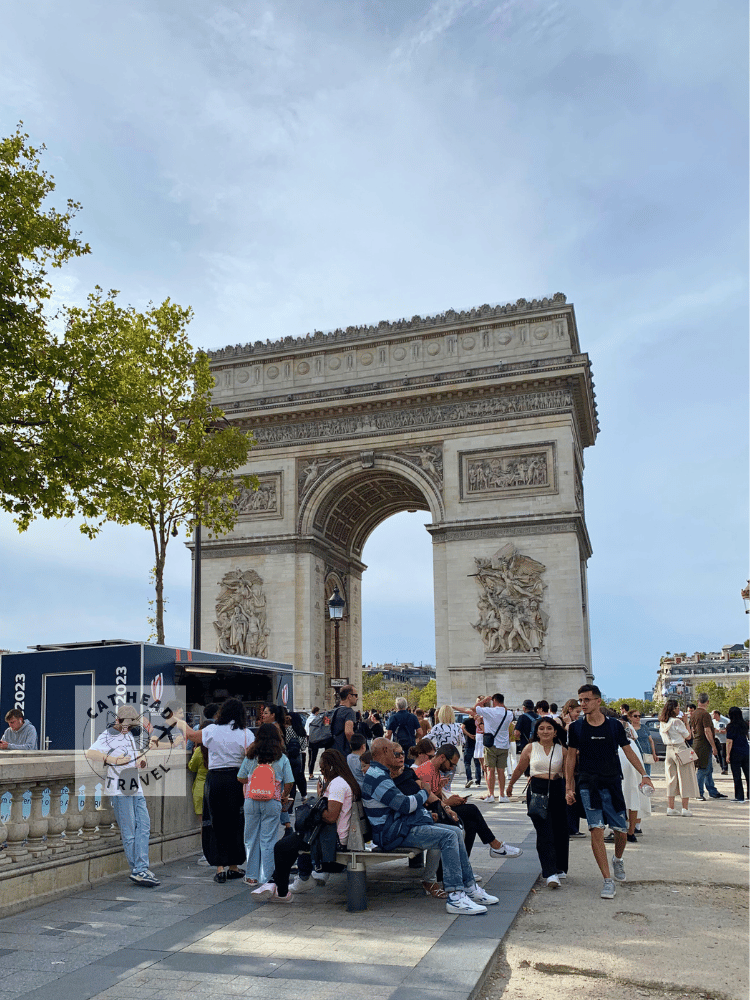 凱旋門 (Arc de Triomphe)