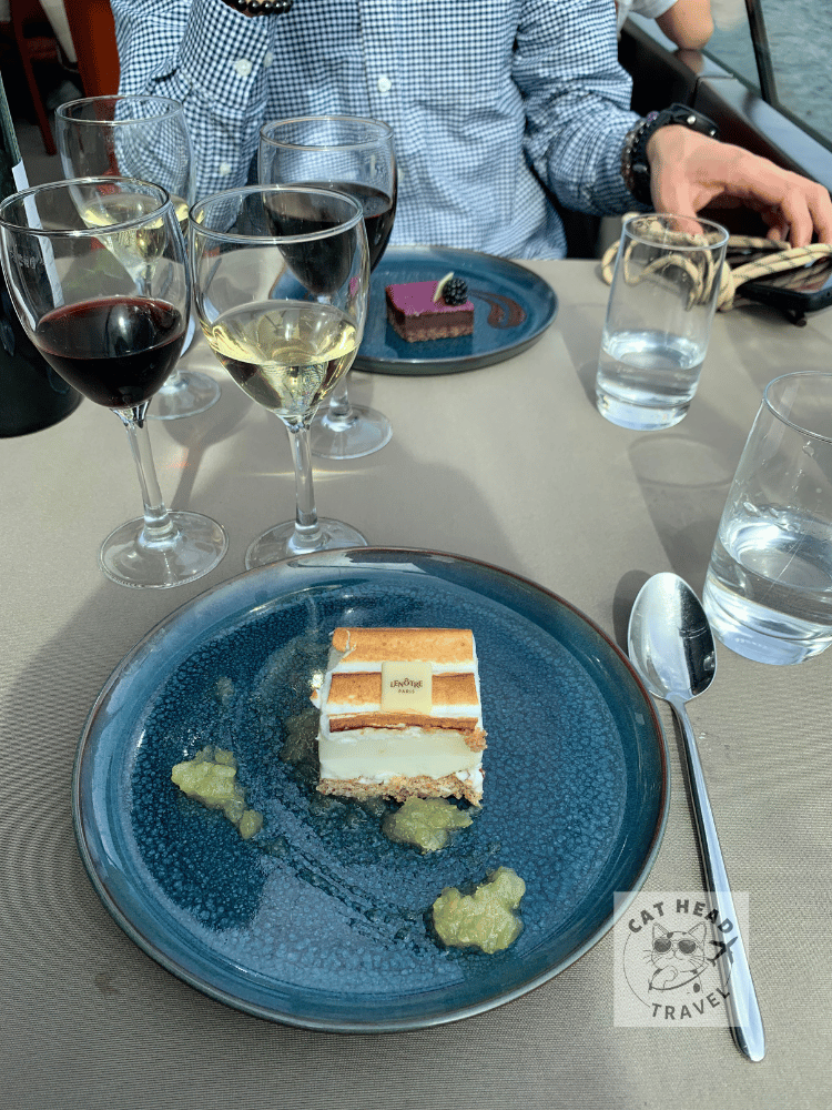 巴黎塞納河午餐遊船Bateaux Parisiens