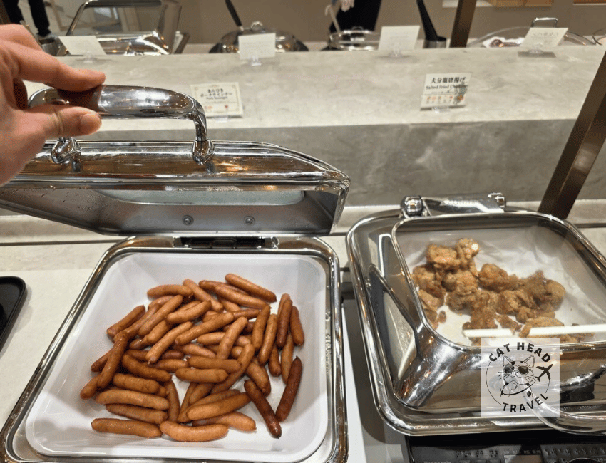 Buffet Area, Lounge Fukuoka (Fukuoka Airport Lounge)