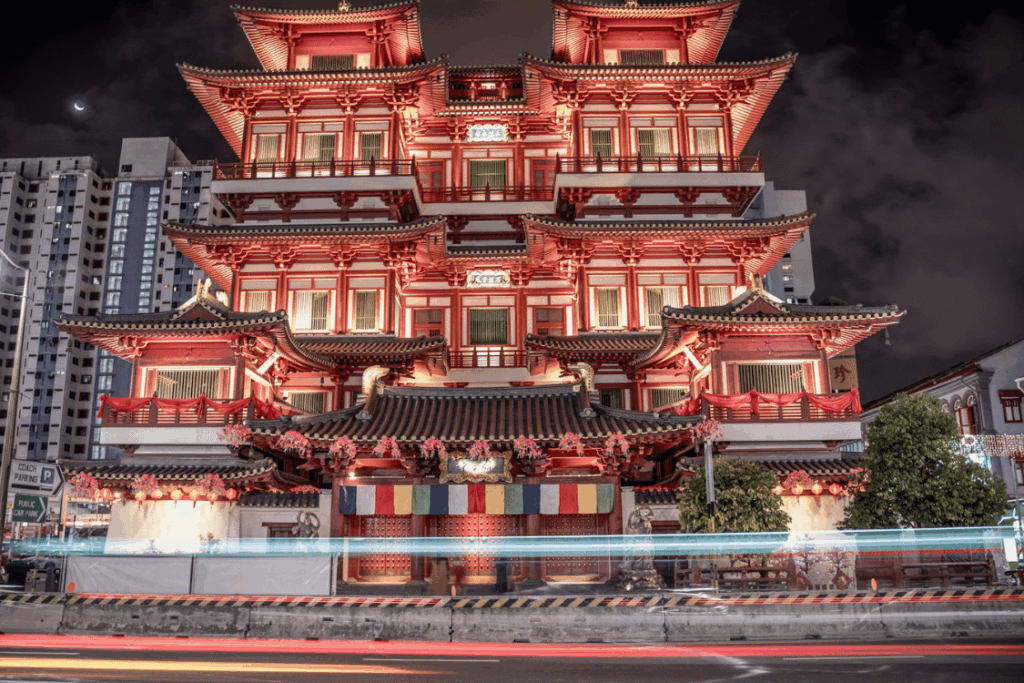 Buddha Tooth Relic Temple, Chinatown 