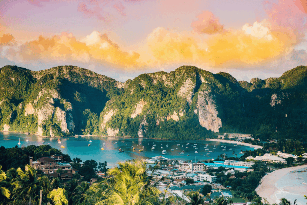 皮皮島 Phi Phi Islands