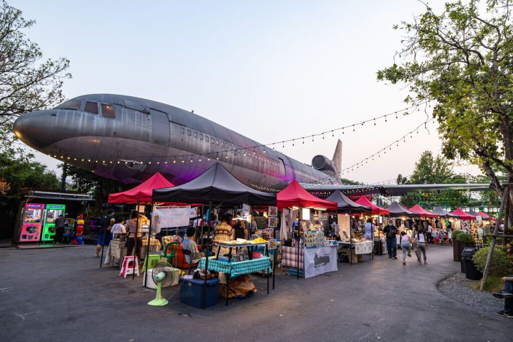 ChangChui Creative Park / 暢萃文創園區, CHANG CHUI飛機市集