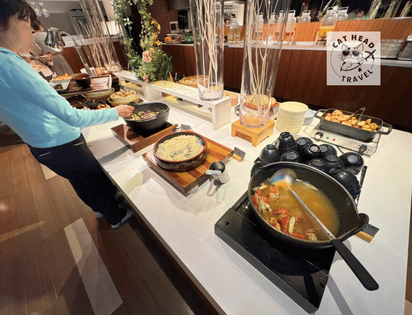 Dinner at Buffet Dining hal