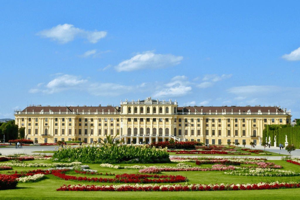 美泉宮 Schönbrunn Palace