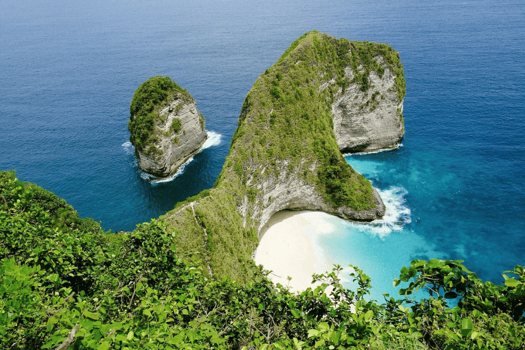 精靈海灘 Kelingking Beach